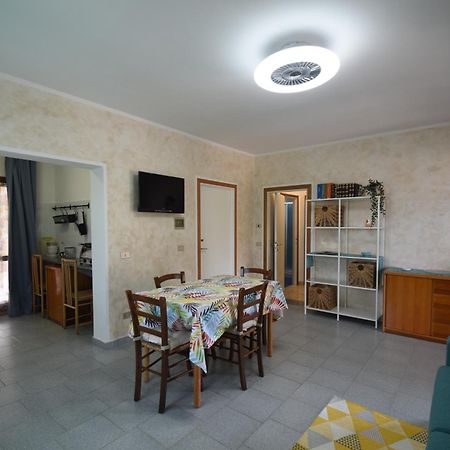 Appartamenti OLEANDRO - Giardini e Terrazze Marina di Campo Esterno foto