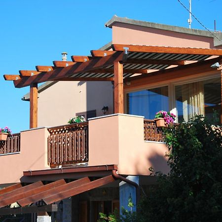 Appartamenti OLEANDRO - Giardini e Terrazze Marina di Campo Esterno foto